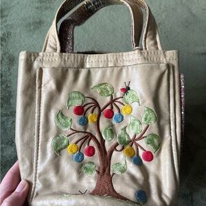 Elegant Beige Tote with Vibrant Embroidery